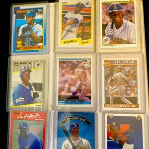 9 CARD LOT OF KEN GRIFFEY JR ROOKIE CARDS AND MINT PSA EMACULATE CARDS.